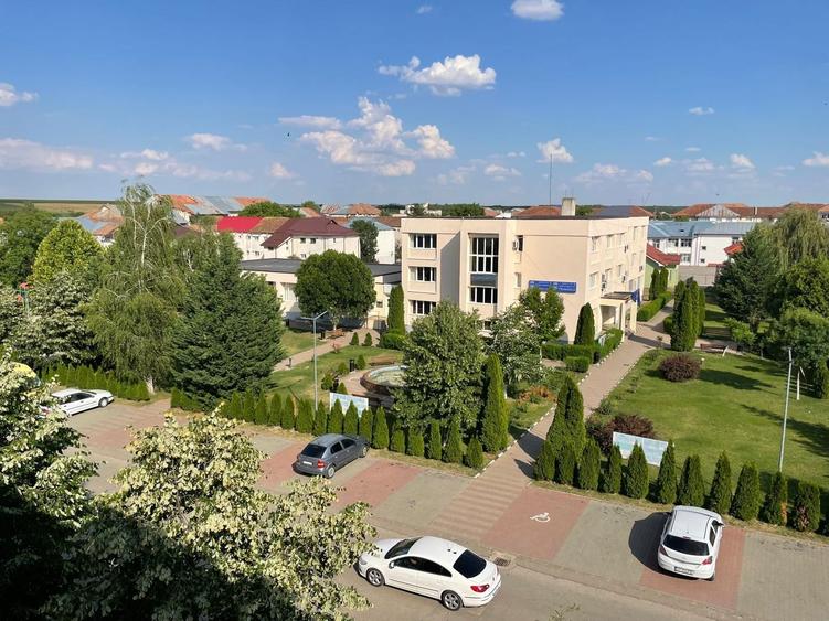 Vand apartament 2 camere Scornicesti - 5