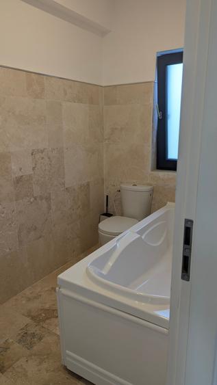 Casă de vânzare în Mogoșoaia – P+1, mobilată și utilată, cu ieșire la pădure - 2