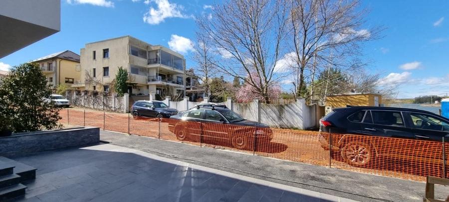 Vila Lux cu vedere la LAGUNA ALBASTRA - 20