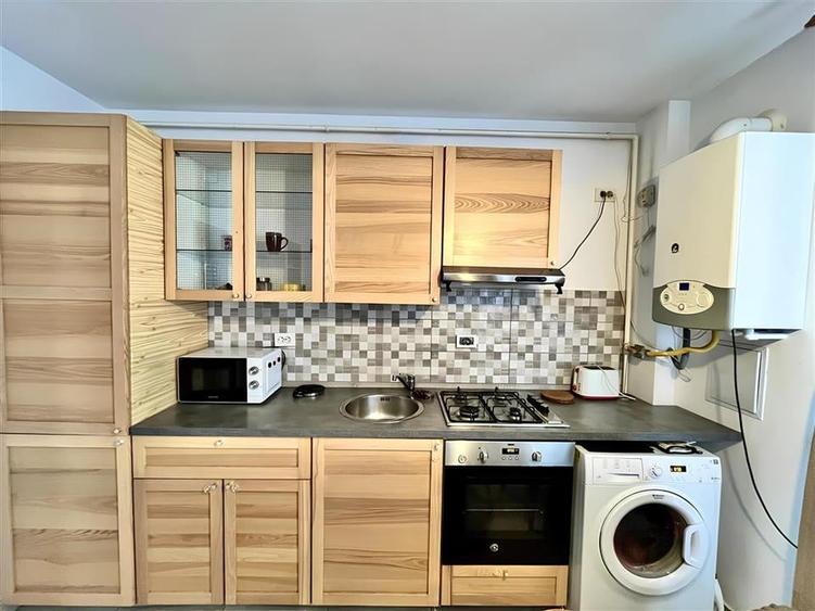 Apartament 2 Camere cu Parcare in Tractorul de Inchiriat - 2