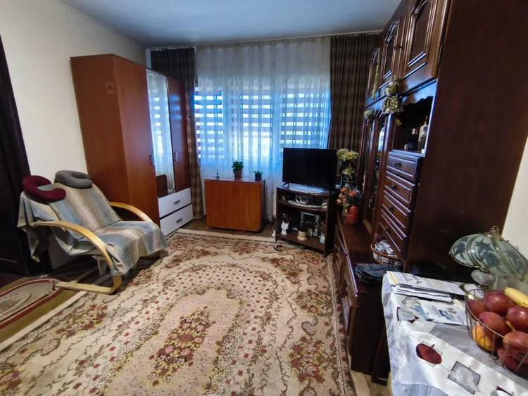 Apartament 2 camere-etaj 1-bloc fara risc-Podu Ros - 1