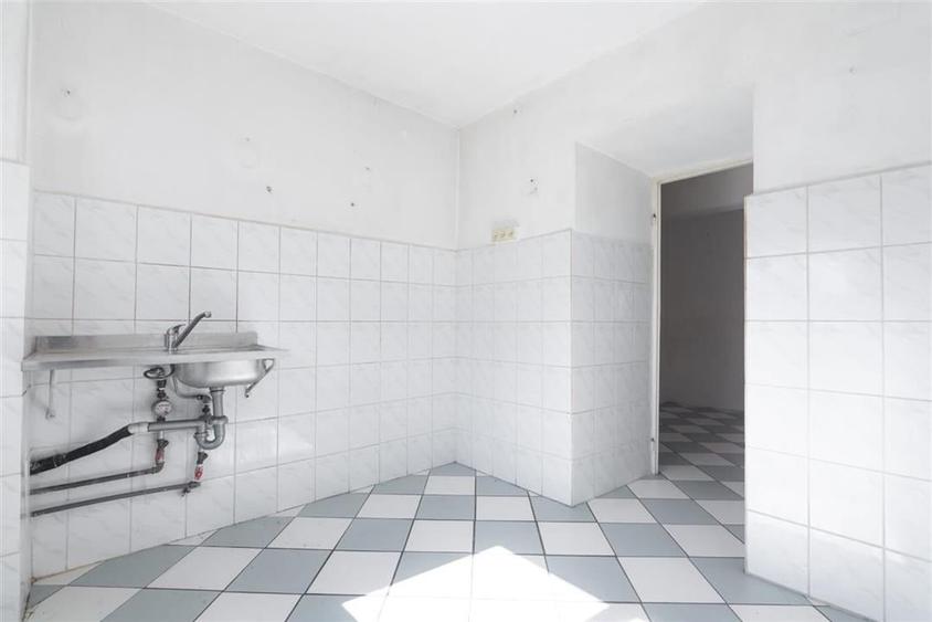 RECO Apartament 3 camere in Oradea Decebal Etaj3 - 12