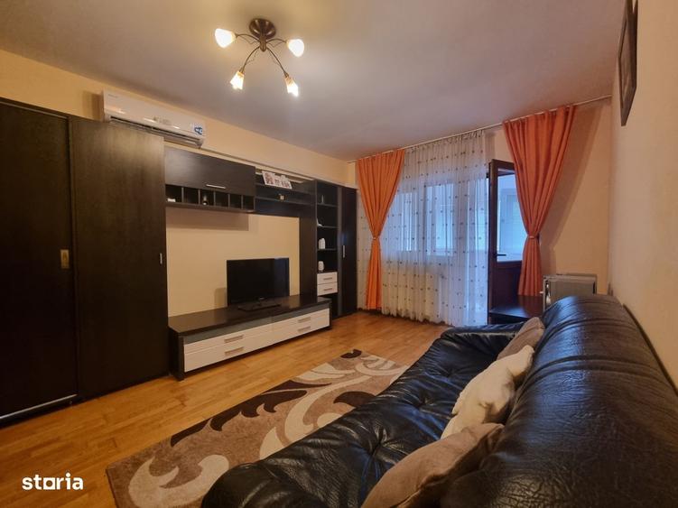 Apartament cu 2 camere decomandat, mobilat în Ultracentral