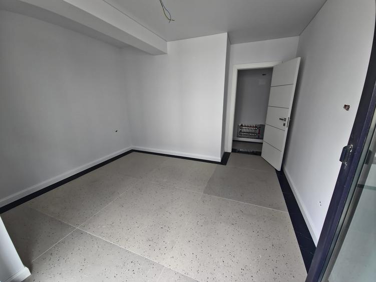 Apartament cu 2 camere decomandat în Tomis Plus