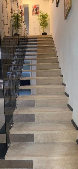 Duplex cu 4 camere cu Teren 276 Mp în Urseni