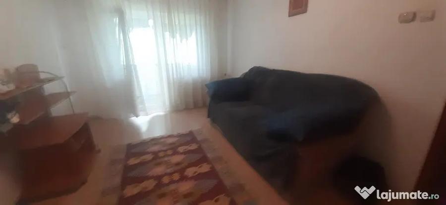 Dobrogei, 3 camere, etaj 4, acoperis nou, 78000E - 6