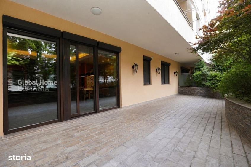 Apartament cu 3 camere semidecomandat în Herăstrău