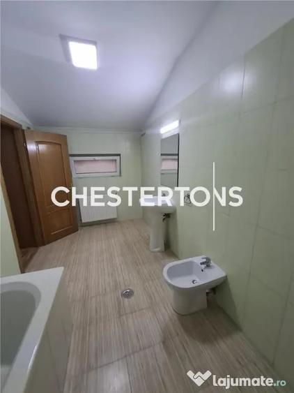 Casă cu 5 camere cu Teren 521 Mp în Corbeanca