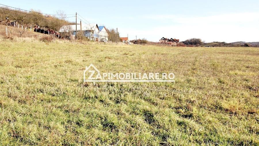 Teren Construcții de 676 mp, în Corunca