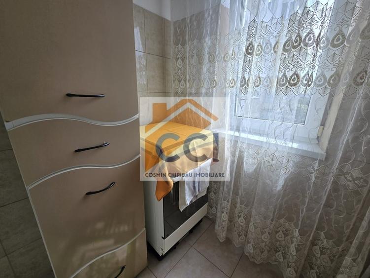 Garsonieră decomandată în Central