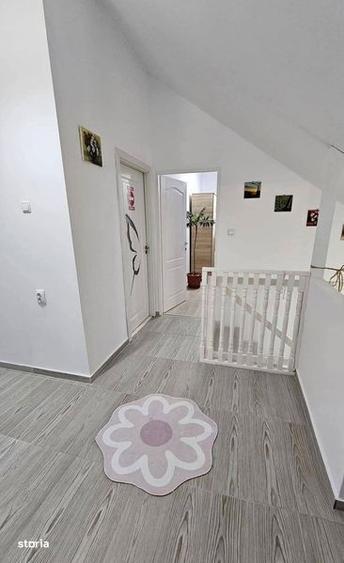 Vila de vanzare la 10 min de Onesti, sat Racauti. - 3