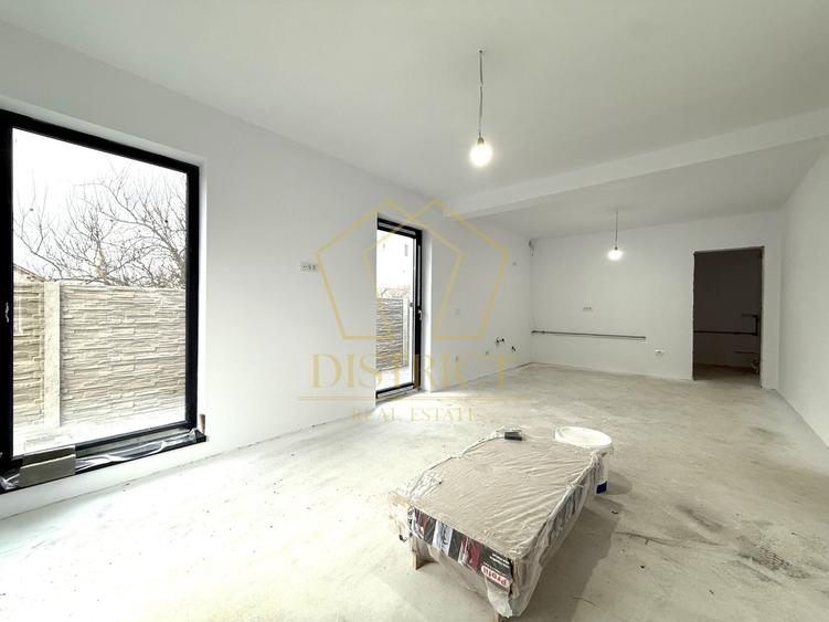 Duplex despartit prin camera tehnica cu 4 camere | Giroc - 10