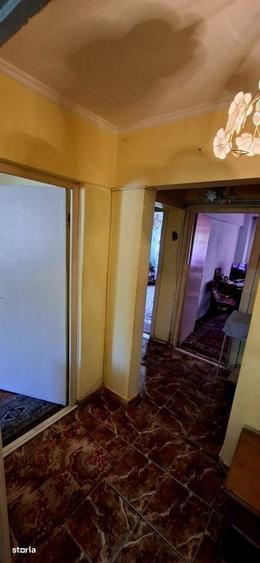 3 camere Eremia , Decomandat / Centrala , Amplasament EXCELENT - 9