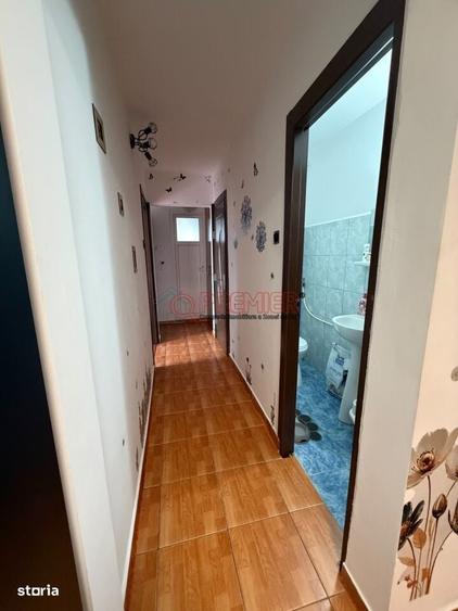 Aparatorii Patriei - Panselelor vanzare apartament 3 camere - 2