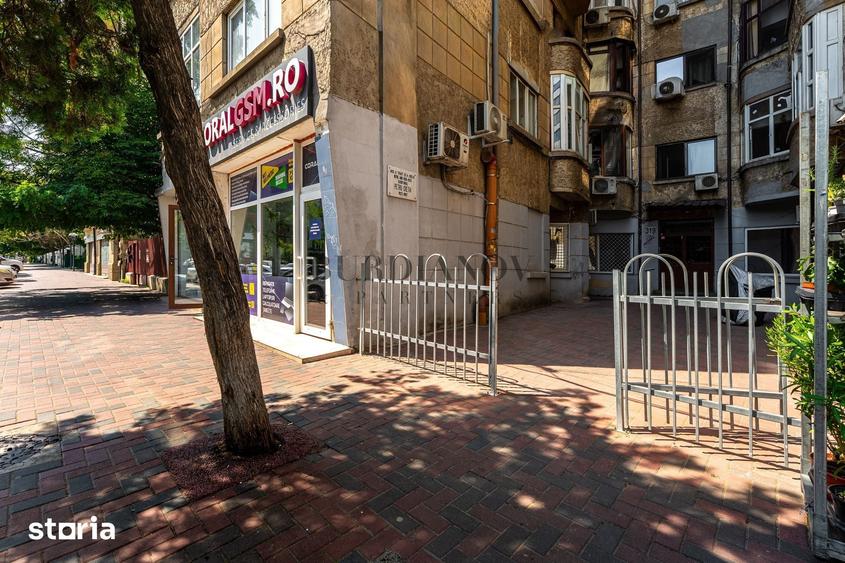 Apartament cu 4 camere în Decebal