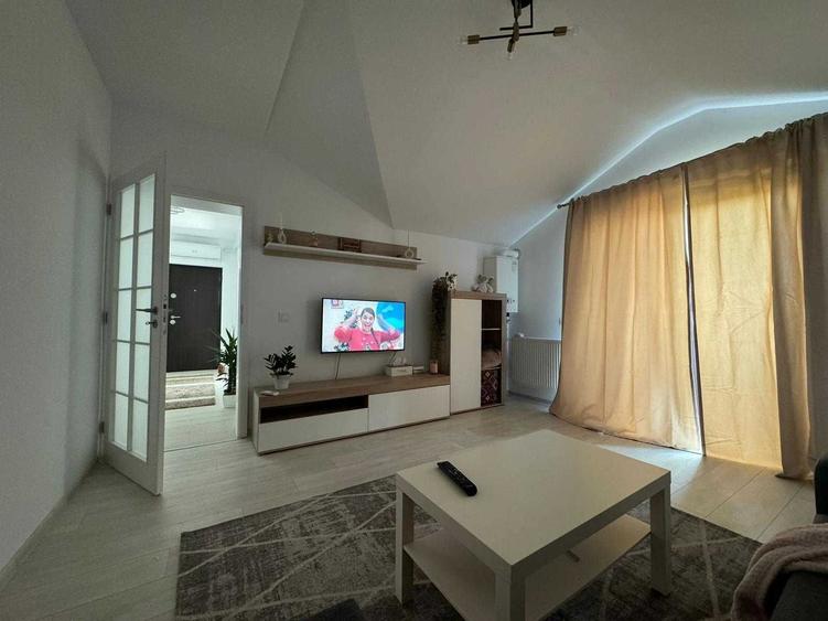 Inchiriez apartament 2 camere - 4