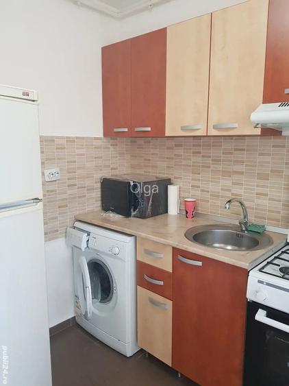 Proprietar vand garsoniera cf I