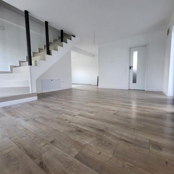 Complex 23 Case individuale in Cristian, 550 mp teren, caramida+beton - 3