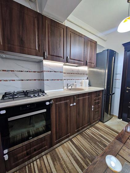 Apartament 3 camere, decomandat, parcare, bloc 2017 - 12