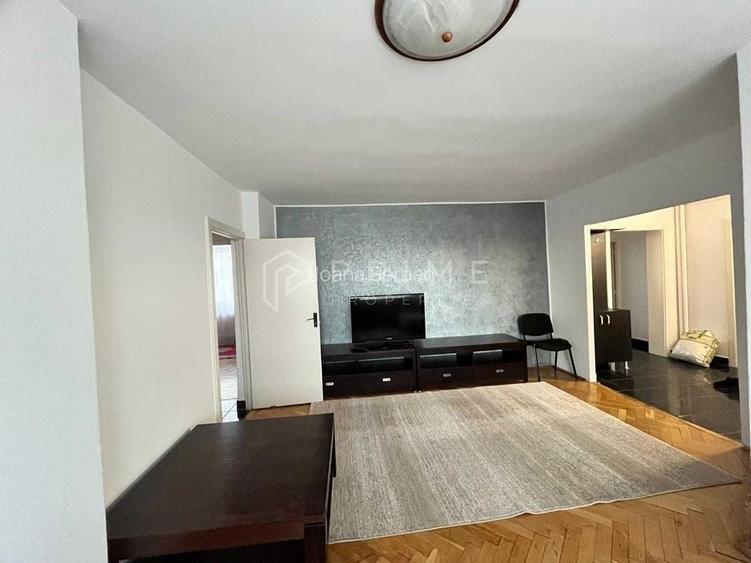 De închiriat – Apartament 4 camere, 100 mp – Zona Poli 2