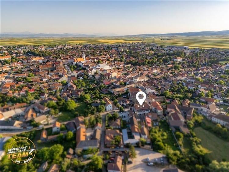 FILM!Spatiu comercial,ideal:centru educational,evenimente,magazin etc, Central,T - 1