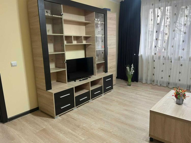 Garsoniera moderna, in centrul Craiovei complet mobilata si utilata - 3