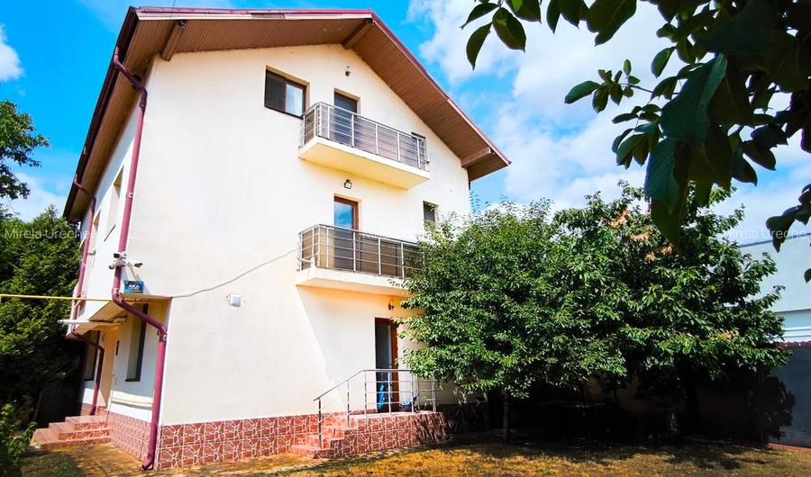 Casă spațioasă în Otopeni, 7 camere, cu acces direct DN1