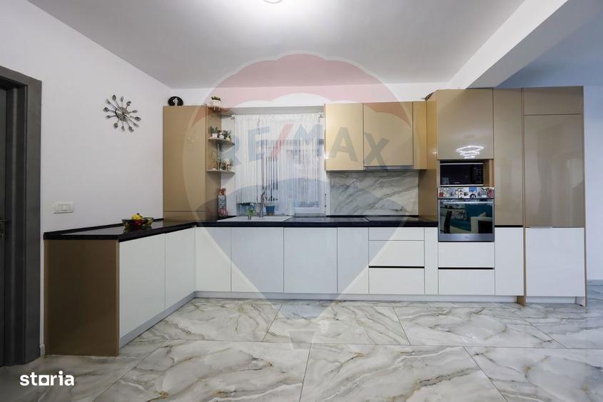 Casa 4 camere, de inchiriat, Izvor! - 12