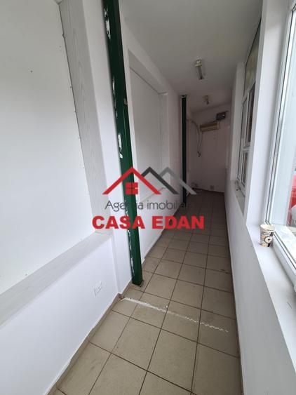 Spatiu comercial in Campina--200e - 2