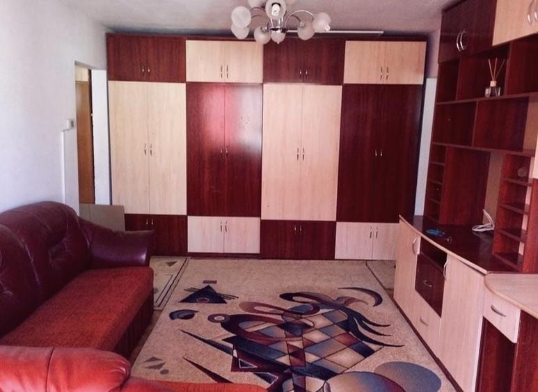 Inchiriez apartament 2 camere - 1