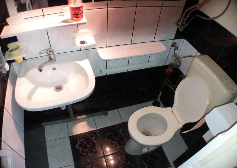 Apartament 2 camere la casa,cu utilitati incluse, zona Milea - 7