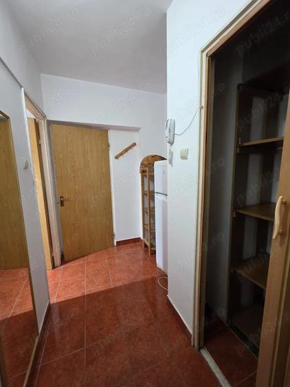 Inchiriez garsoniera mobilata Dristor, metrou, ParkLake - 2