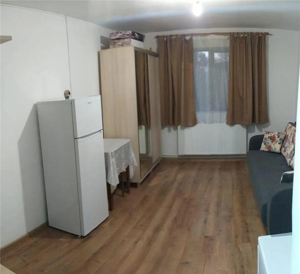 1 camera in zona Medicinei - 1