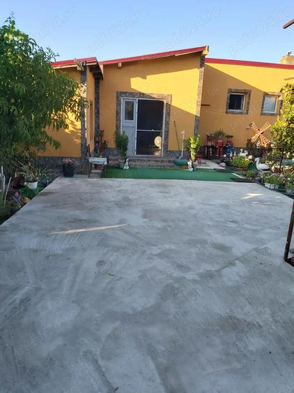 Casa vacanta de vanzare - 1