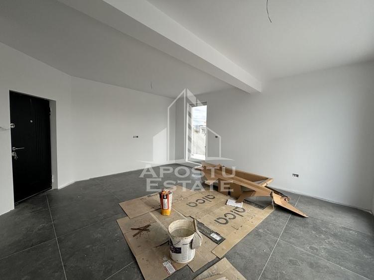 Apartament tip penthouse cu 2 camere, in Ciarda Rosie, terasa de 50 mp - 4