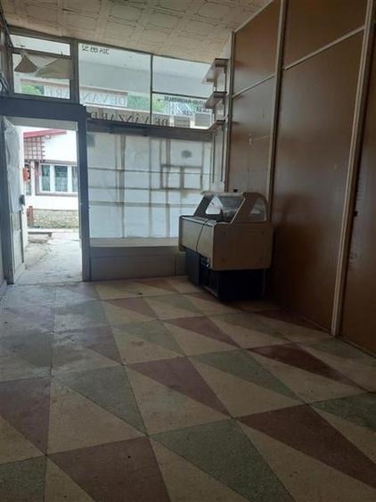 SPATIU COMERCIAL DE VANZARE IN SLANIC MOLDOVA - 1