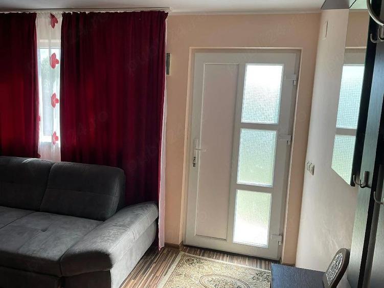 Persoana fizica vand Casa 3 camere si teren 2000 mp com. Schitu Duca - 5