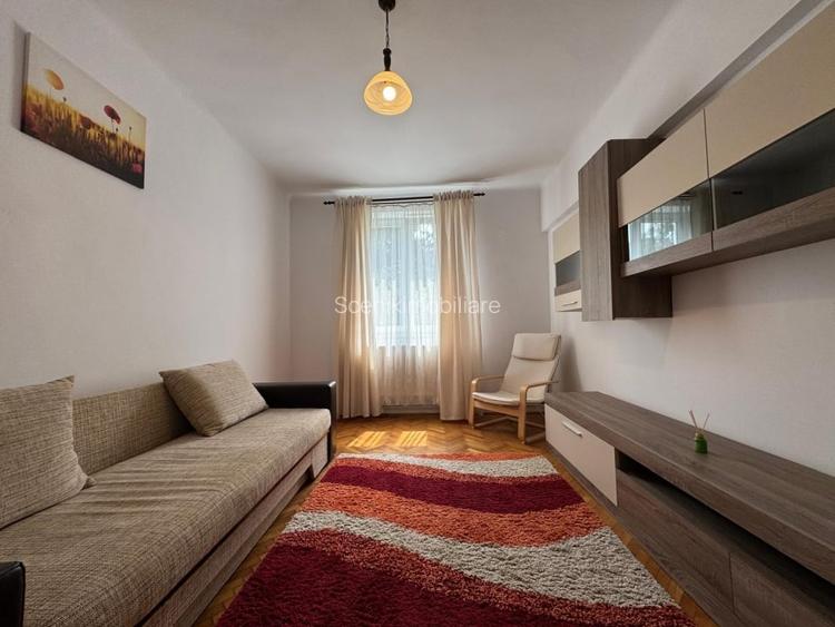 Apartament pet-frienfly, cu doua camere, zona int str. Lunga - Carierei Apartament pet-frienfly, cu doua camere, zona int str. Lunga - Carierei