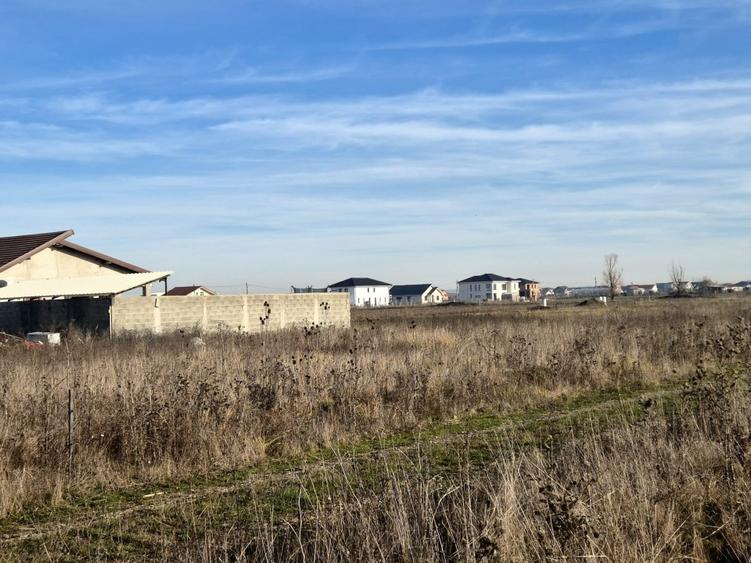 Teren intravilan Cihei – 809 mp, zonă în dezvoltare, acces rapid Oradea - 2