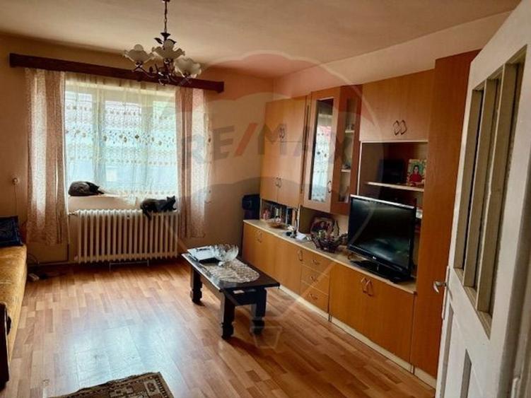 Casă / Vilă cu 5 camere de vânzare în zona Nord-Vest - 9