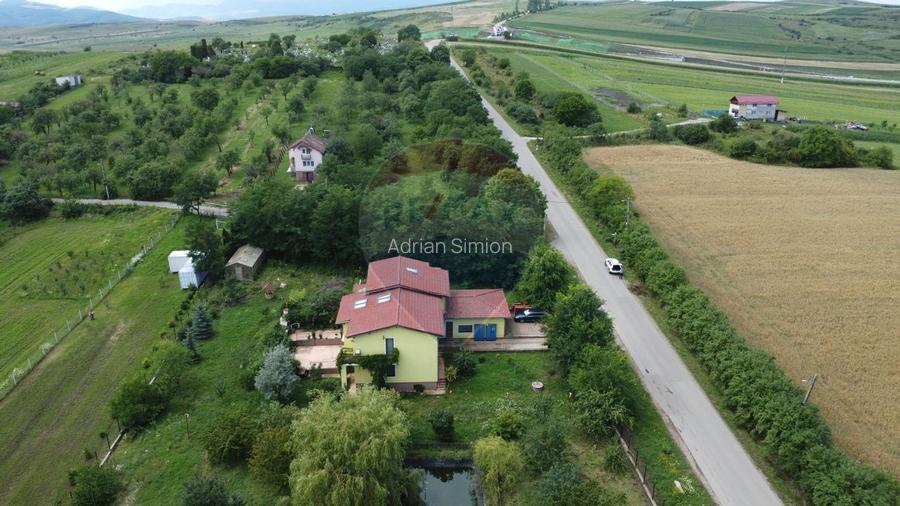 Casa cu teren in Tureni de 2300 mp, la 20 km de Cluj-Napoca