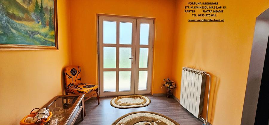 Proprietate Slobozia-Roznov, casa mansardata, teren si livada - 6