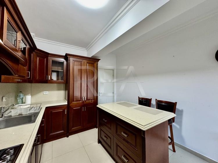 3 camere cu loc de parcare la 10 min Metrou P-ta Victoriei - 11