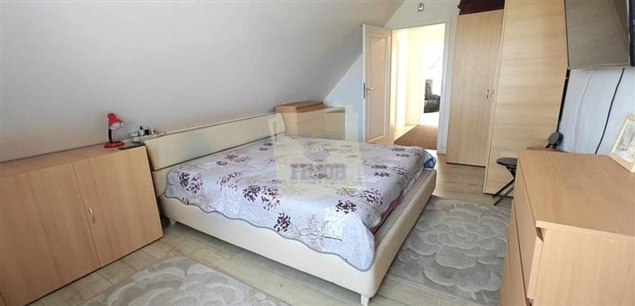 Apartament  4 camere 2 bai si loc parcare zona Valea Aurie - 8