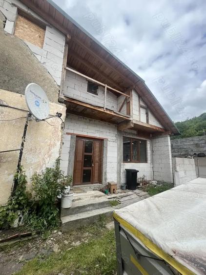 Casa de vanzare Valiug - 5