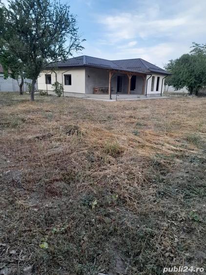 Casa de vanzare,sat Ceacu,comuna Cuza-Voda,judetul Calarasi - 1