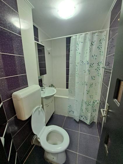 Dr. Taberei, Plaza Romania - 1