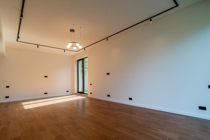 CASA 5 CAMERE -  CORBEANCA -SISTEM PAZA -  COMISION 0% - 5