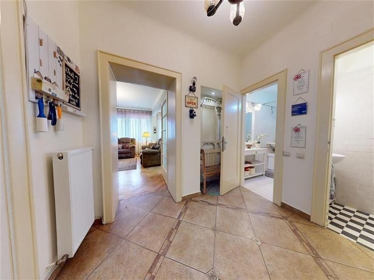 Tur LIVE! Proprietate regim special, Central, Brasov - 6