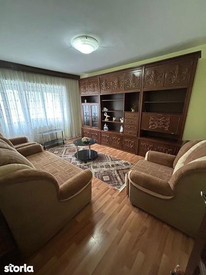 De inchiriat apartament cu 3 camere ultracentral, spatios, 350 euro - 8